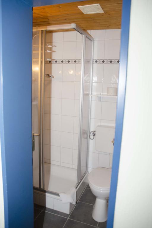 Hotel Zum Wikinger Neßmersiel Esterno foto