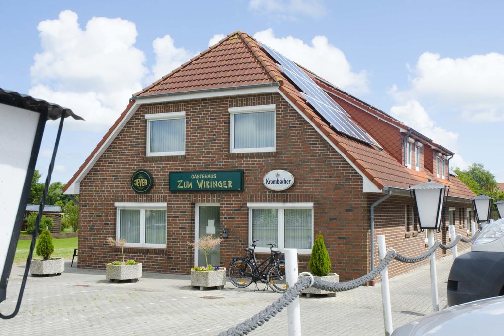 Hotel Zum Wikinger Neßmersiel Esterno foto