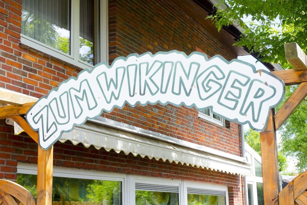 Hotel Zum Wikinger Neßmersiel Esterno foto